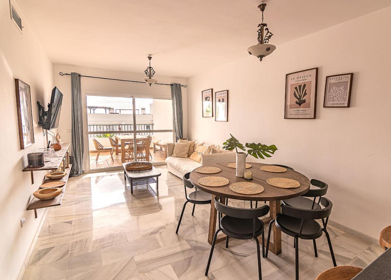 Luxury Apartment In Miraflores Ла-Кала-де-Михас Экстерьер фото